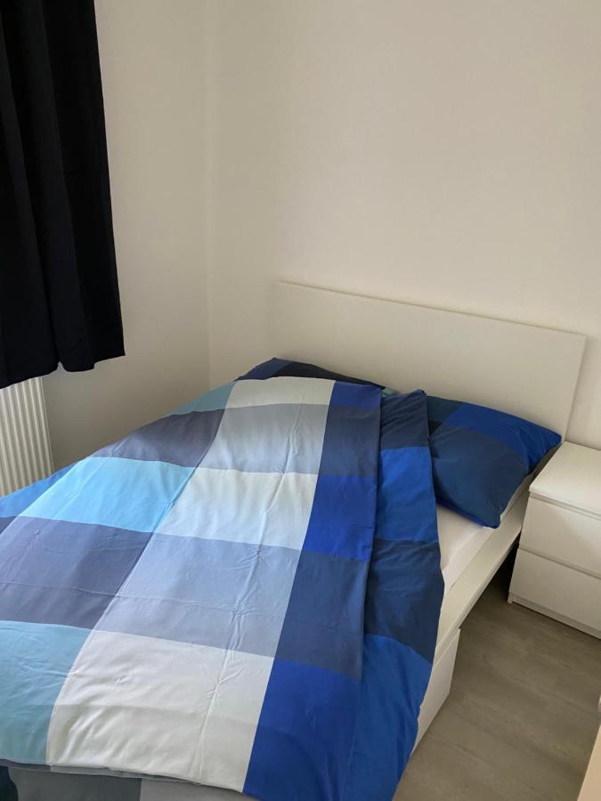 Zentrale und schöne Ferienwohnung Lübeck Exterior foto